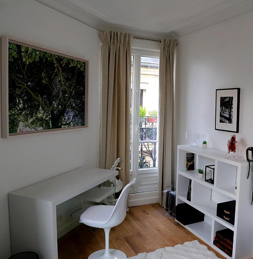 Le Ciel De Paris - Montparnasse & Jardin Du Luxembourg Bed & Breakfast Bagian luar foto
